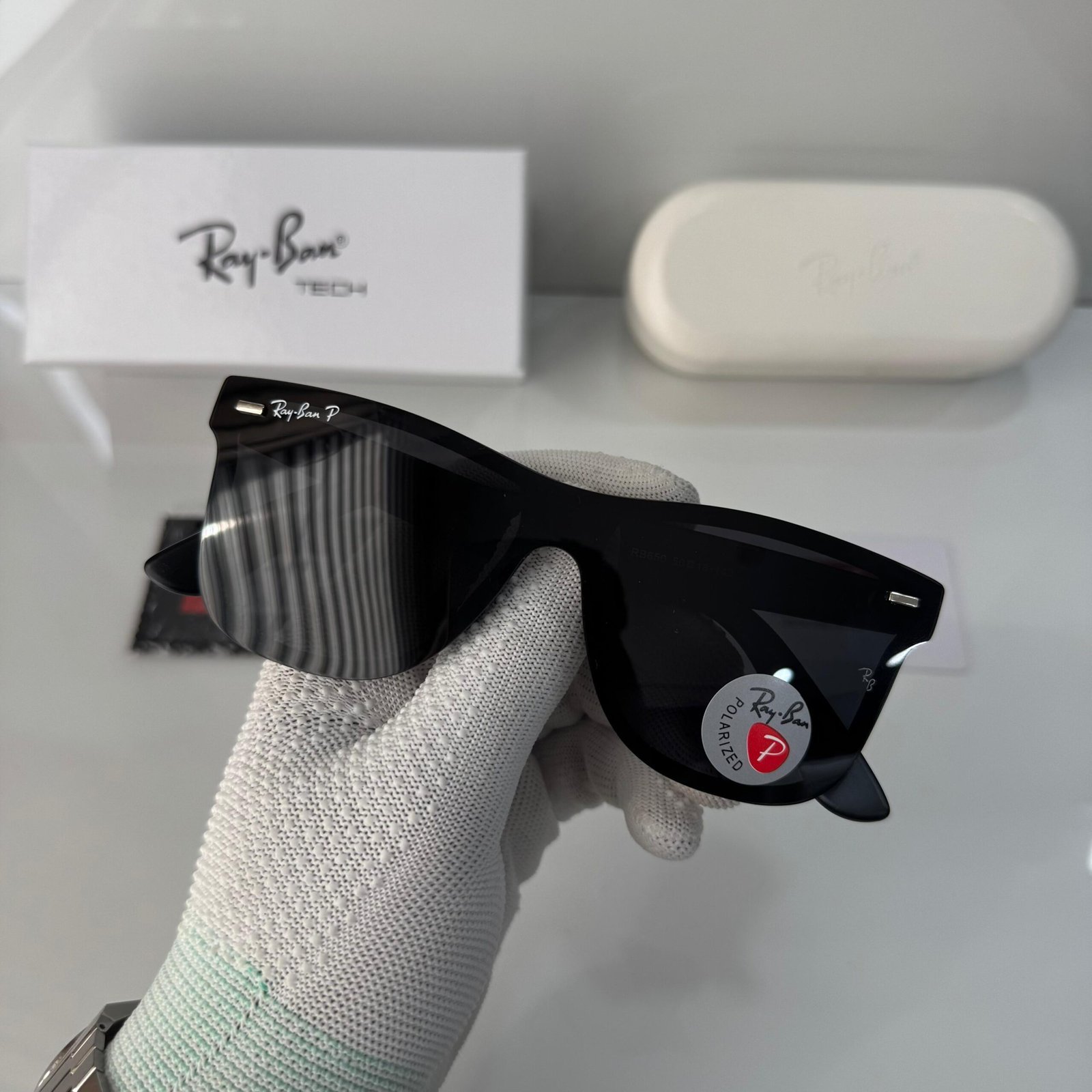 #650 WAYFARER BLACK PREMIUM SUNGLASSES